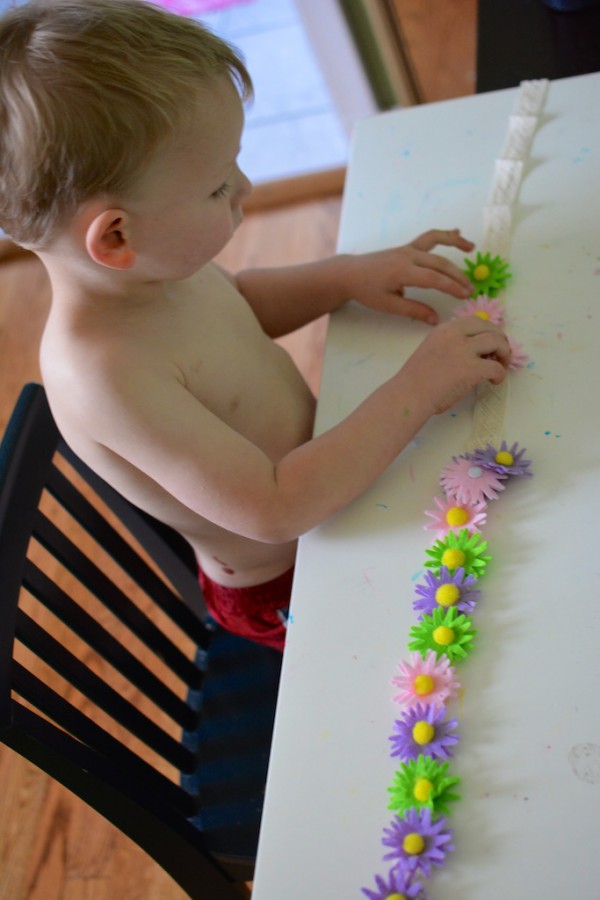 Easy Easter crafts for toddlers